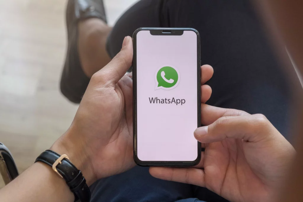 Guide to WhatsApp Privacy & Security in 2025